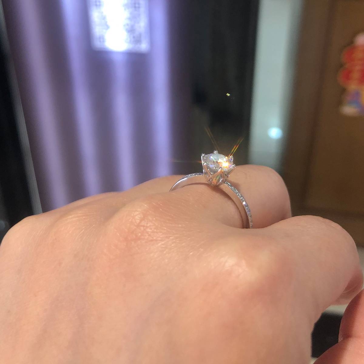 六爪女戒S925银镀白金定制选款主石莫桑钻1.0ct/副石高碳钻